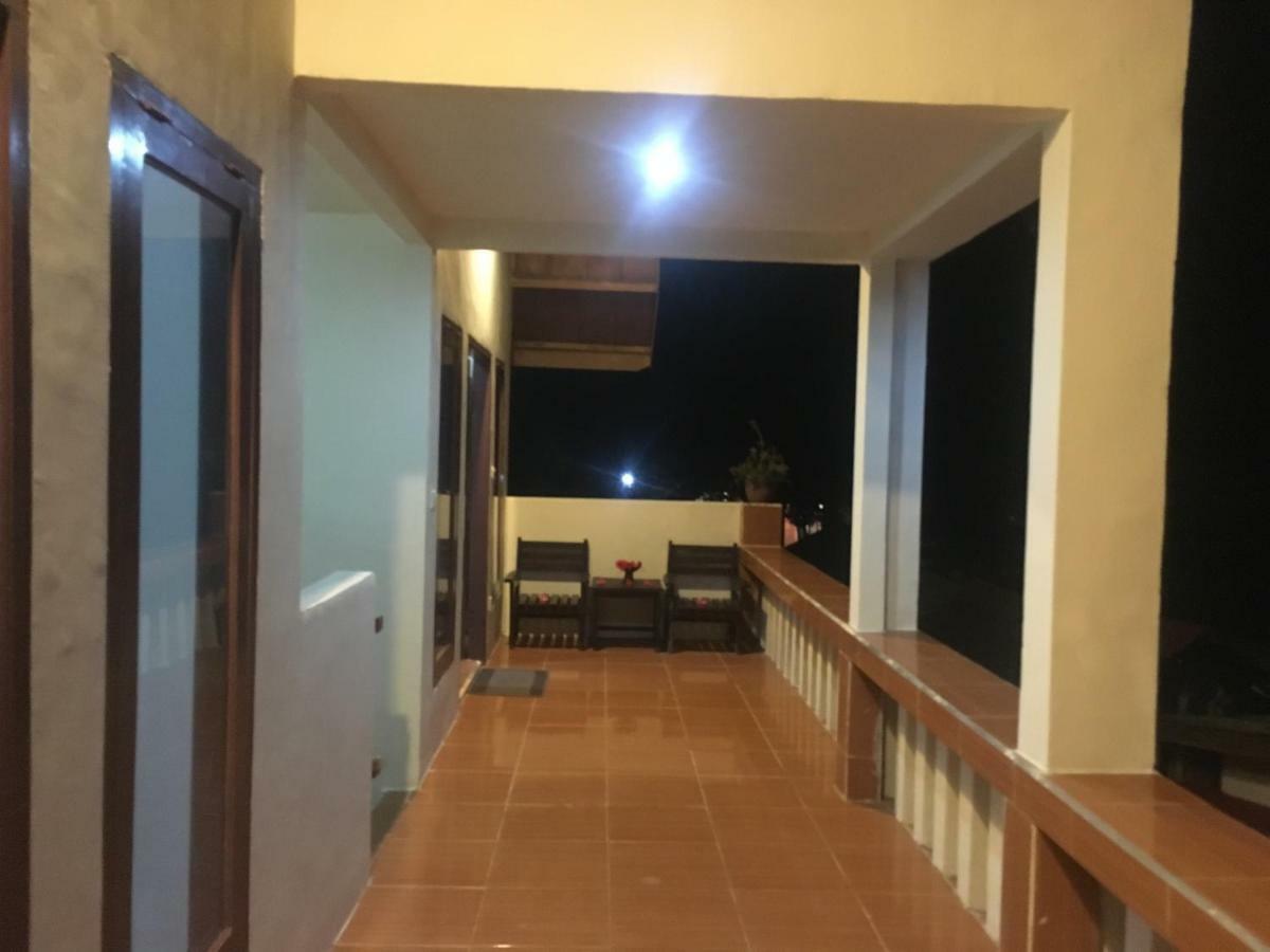 The Joe Bungalow Gili Trawangan Buitenkant foto
